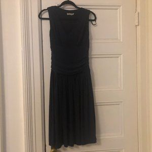 Eliza J navy ruched jersey midi dress